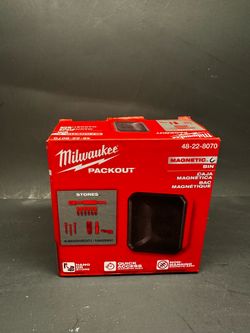 Milwaukee bin