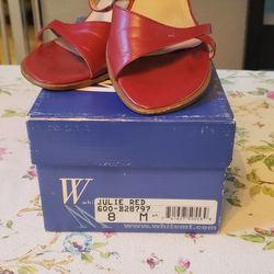 Women's shoes 
