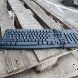 Logitech Key Board 