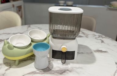 Cat Feeding Set – Food Storage Container, Double Bowl Stand & Water Bowl