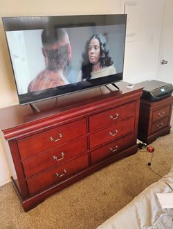 Louis Philippe style 6-drawer dresser set in a cherry brown finish.