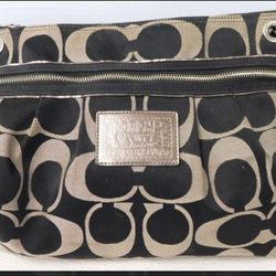 Coach Poppy Black And Grey Purse