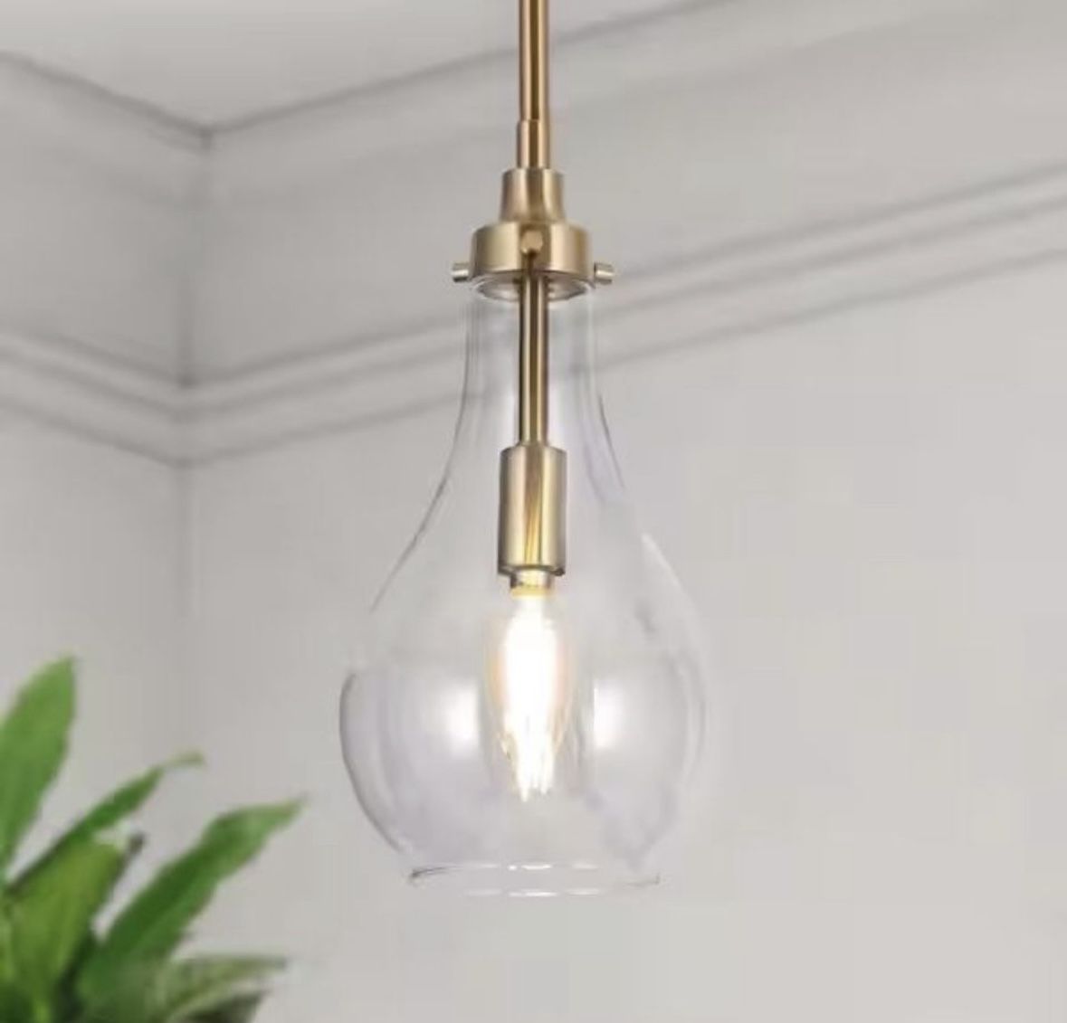 Open Box New Uolfin Modern Kitchen Island Teardrop Pendant Light 1-Light Brass Gold Dome Hanging Pendant Light with Clear Glass Shade
