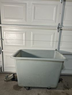 Laundry Trailer Cart 