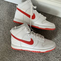 Nike Dunks