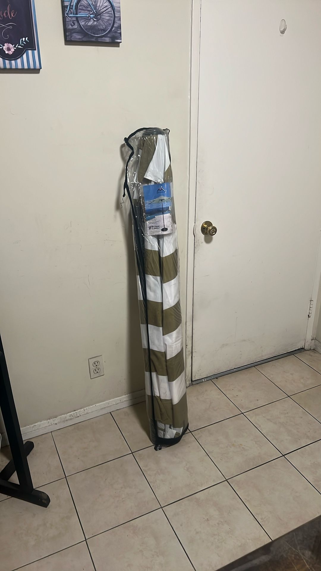 VMI Aluminum 9 Foot Umbrella