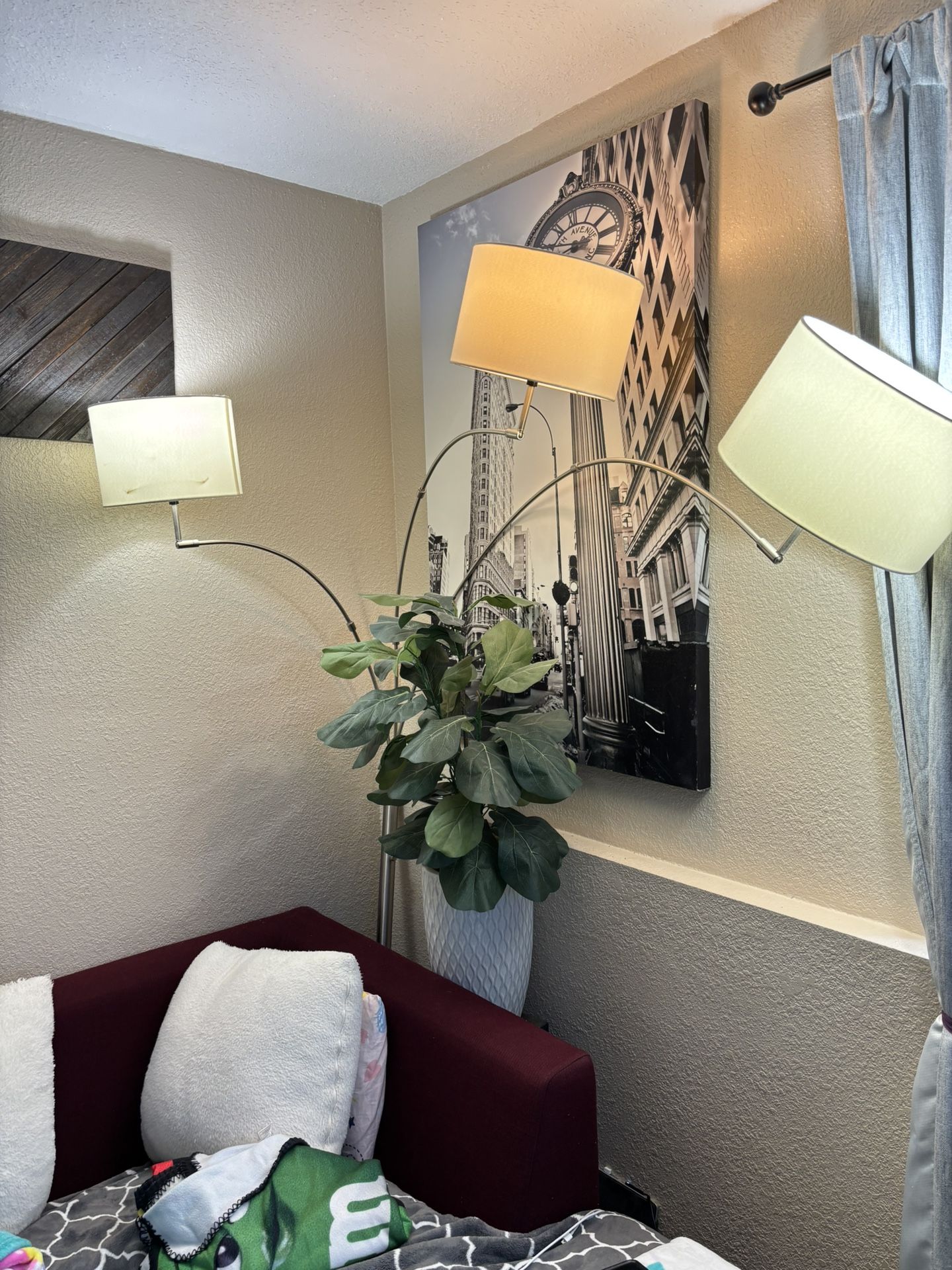 Floor Lamp