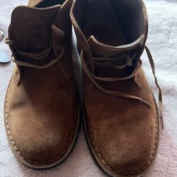 Clark’s Original Suede Desert Ankle Boots