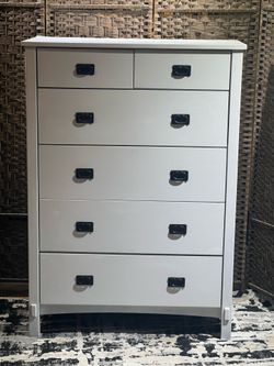 coaster white 6 Drawers Dresser