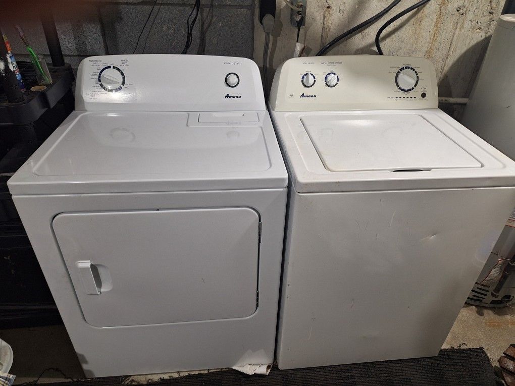 Amana Washerand Dryer