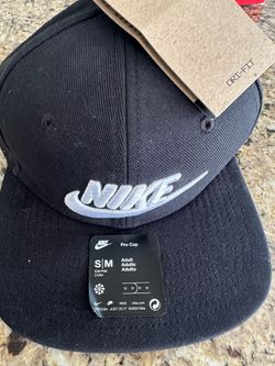 NIKE dry fit hat new with tags
