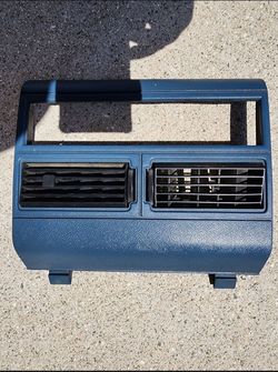 Center Vent Radio Bazel 88-94