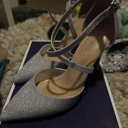 Size 6 glitter high heels 