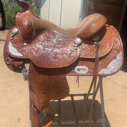 Western Saddle