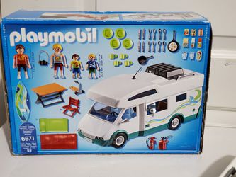 dekorere bidragyder Illustrer PLAYMOBIL 6671 SUMMER FUN CAMPER VAN MOTORHOME BOXED WITH FAMILY &  ACCESSORIES for Sale in Brentwood, NY - OfferUp