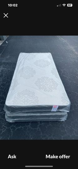 NEW TWIN MATTRESS WITH BOX SPRING ALL NEW