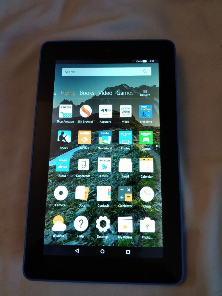 AMAZON KINDLE FIRE TABLET 7" INCH LCD HD