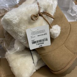 Girls Size For Winter Boots With Fur At The Top