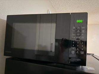 Vissani 1.1 cu Midsize Microwave