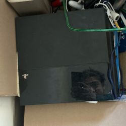 Play Station 4