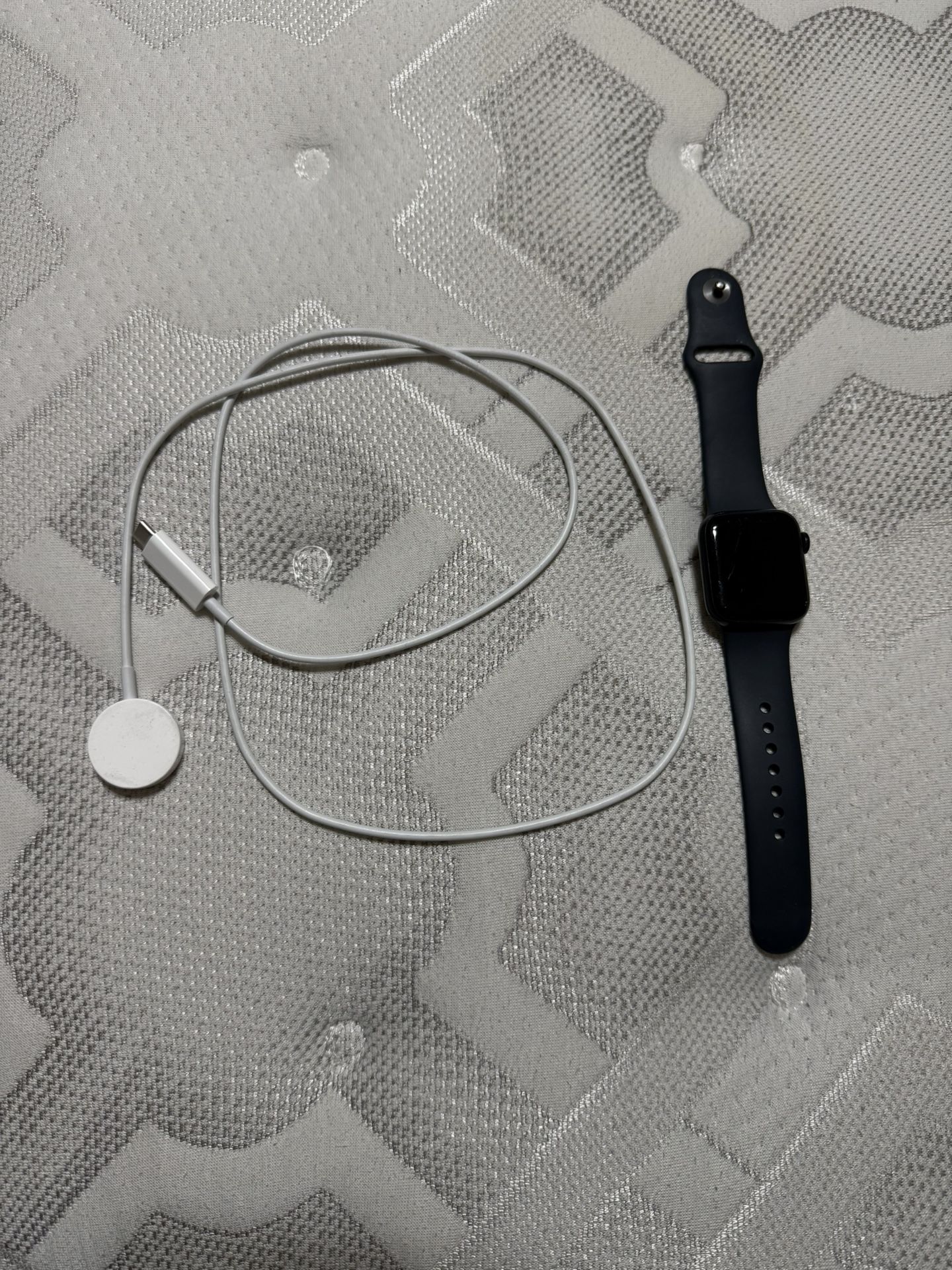 Apple Watch SE 40 M