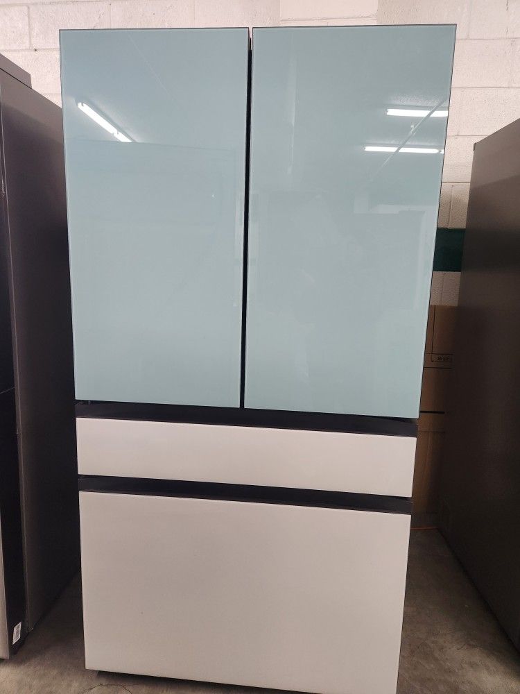 Samsung Refrigerator $1600