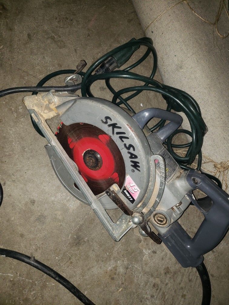 Skillsaw
