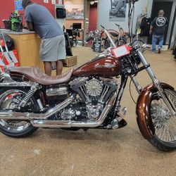 2011 Harley-Davidson Dyna Super Glide Custom
