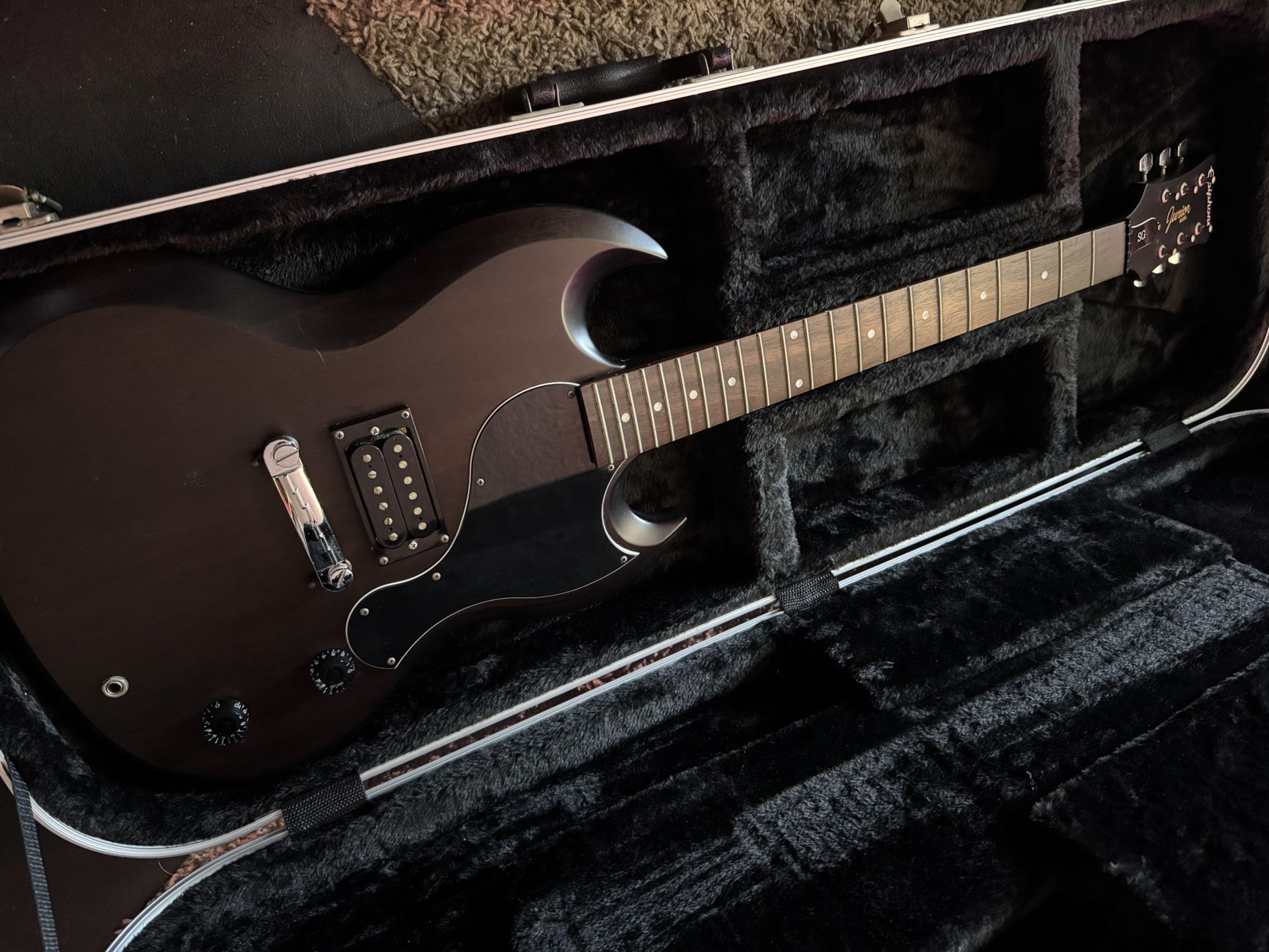 Epiphone SG Junior Model + Hard Case