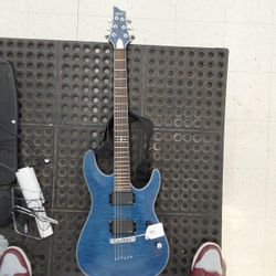Guitar 
