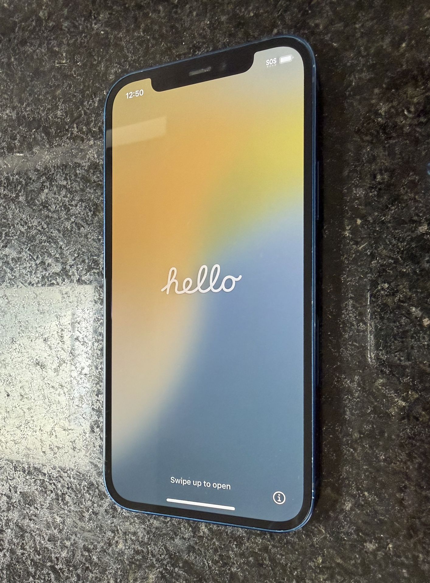 iPhone 12 64 GB Unlocked