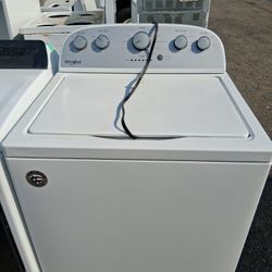 Whirlpool, top loading washing machine extra.Large capacity works good at 30 day warranty.This is a great deal