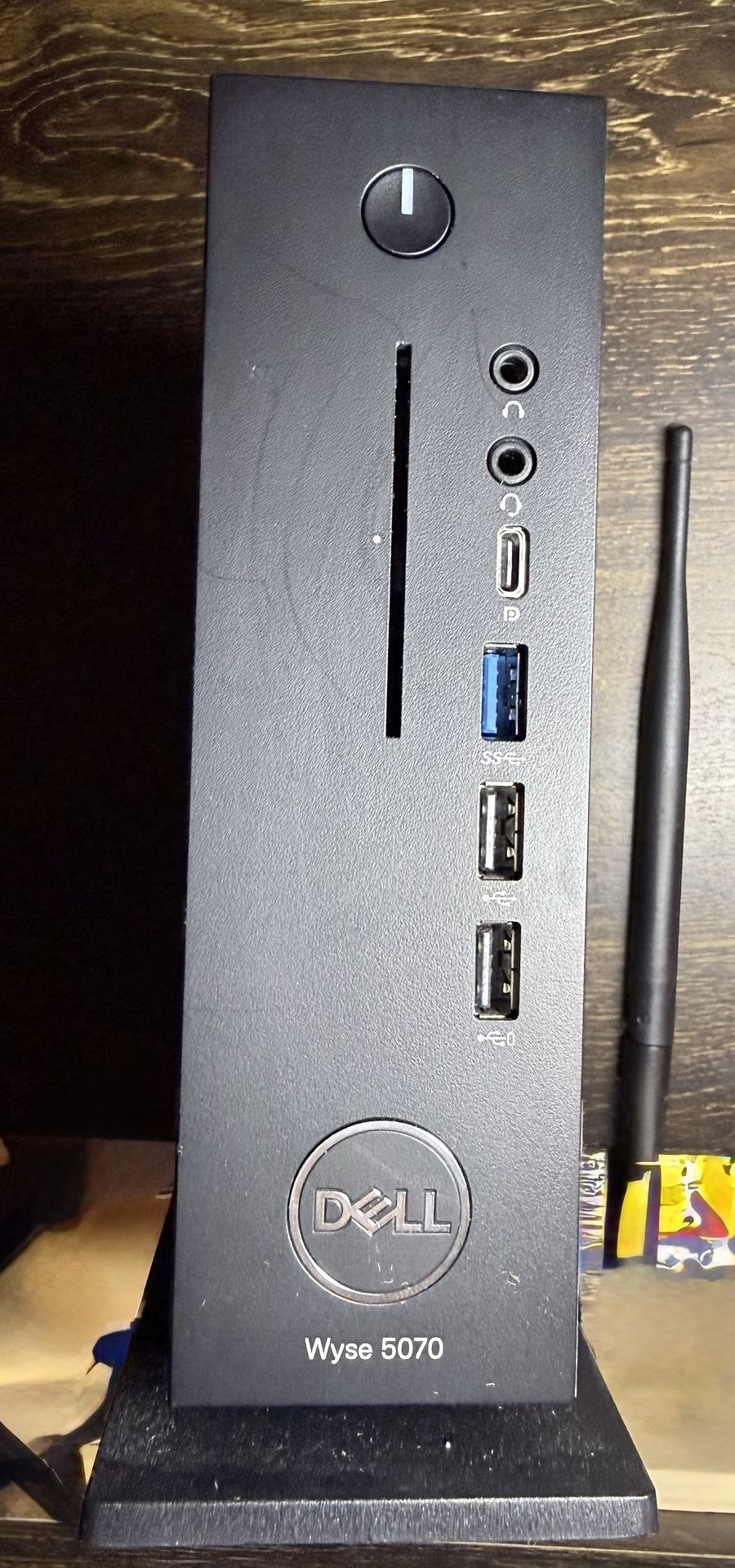 Dell Wyse 5070 Extended Pentium J5005 32GB M.2 8GB DDR4 Radeon E9173-2GB WiFi Win 11