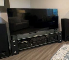 TV / Center Console -Glass