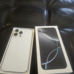 Att/cricket only 16 pro max 256gb 