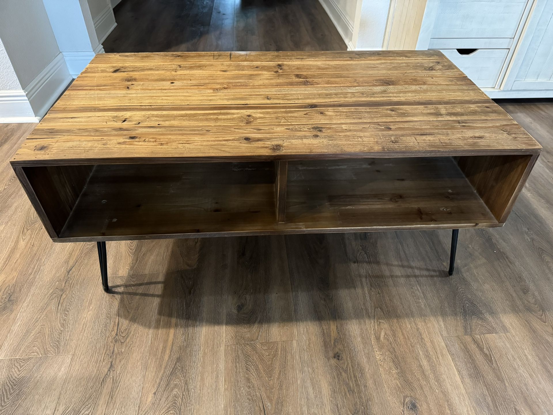 Reclaimed Wood Rectangular Farmhouse Table