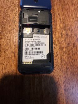 Cricket flip phone – $25