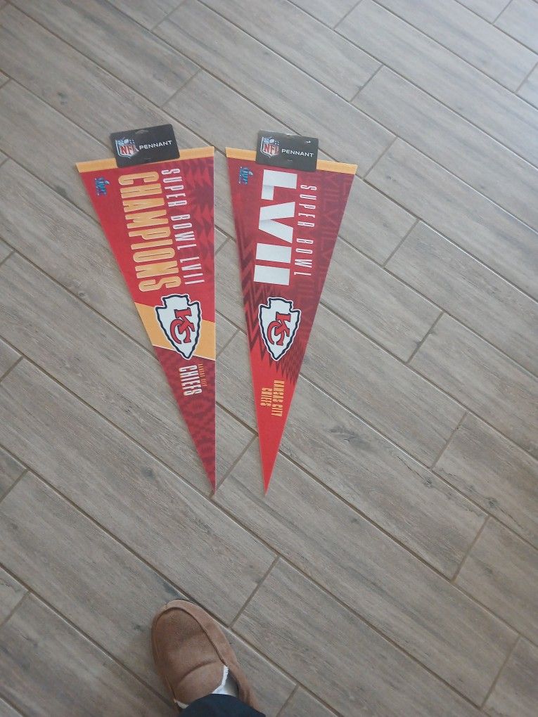 SB.Chiefs Pennants