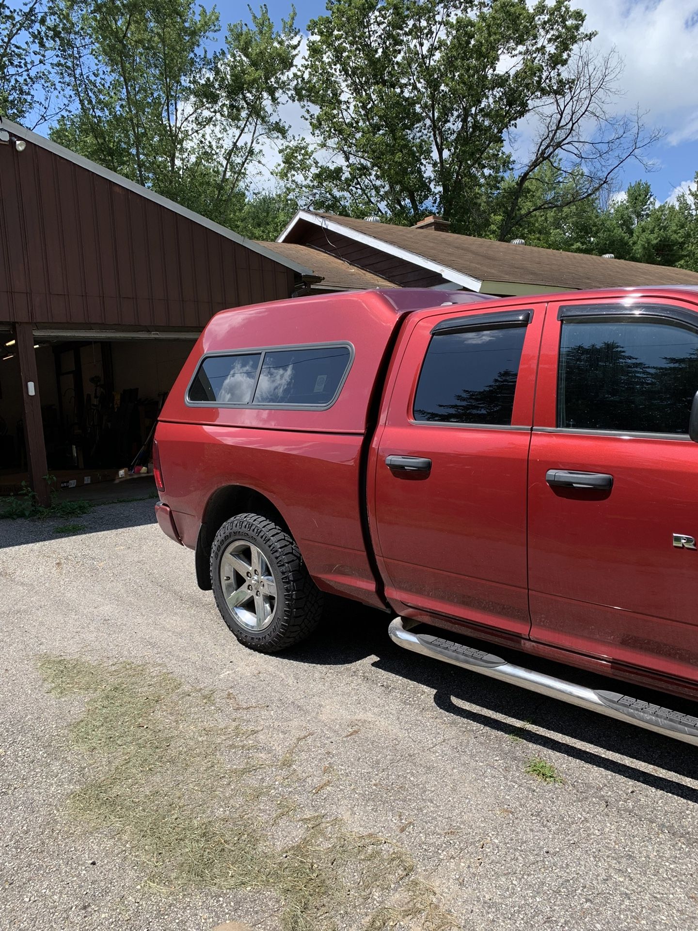 2012 Dodge Ram 1500 Topper