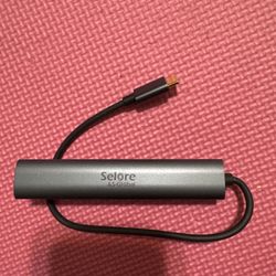 Selore USB-C Hub — 4-Port USB 3.1 Adapter (Type-C Splitter) 
