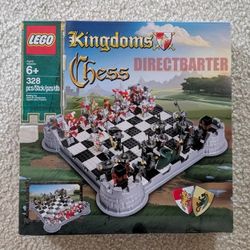 LEGO Gear: Lego Kingdoms Chess Set (853373) BRAND NEW FACTORY SEALED