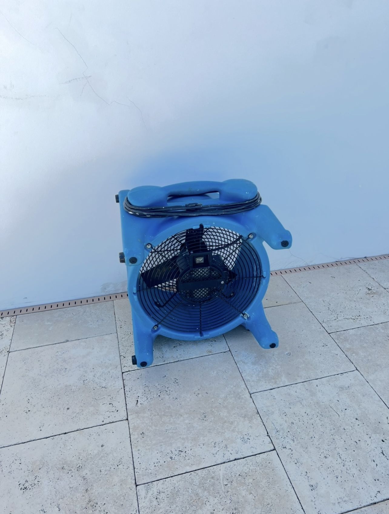 100% Working Dri Eaz Brand Air Blower (Pickup Today Available)