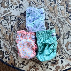Set of 3 doggy diapers - small size