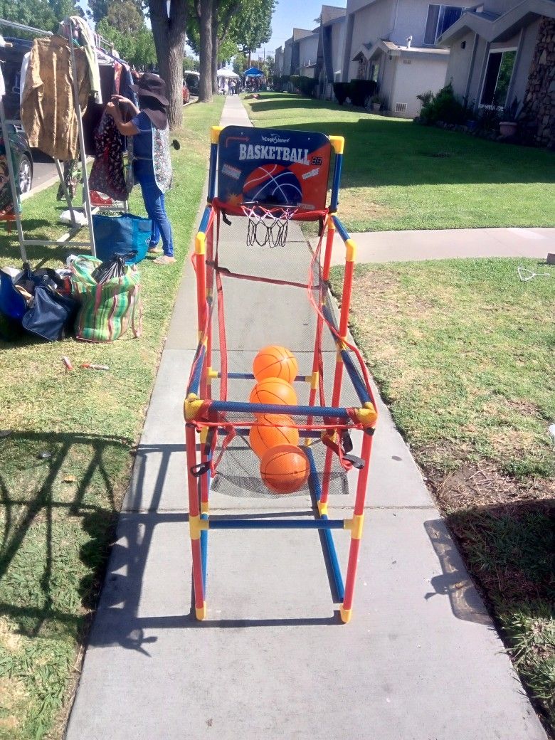Kid Basketball Hoop