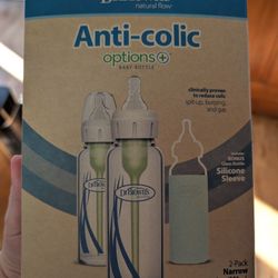 Assorted Newborn Baby Items 