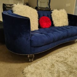 Blue Velvet Sofa And Couch 