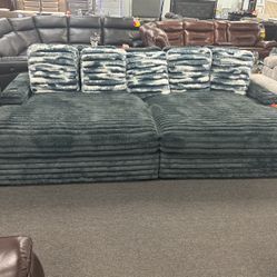 Crazy Offer Now😱Beautiful Dark Grey Sectional Lounger Available Price Drop $899