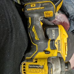 DeWalt Brushless XR impact wrench W/ Battery; 10AH Battery; 5AH Battery