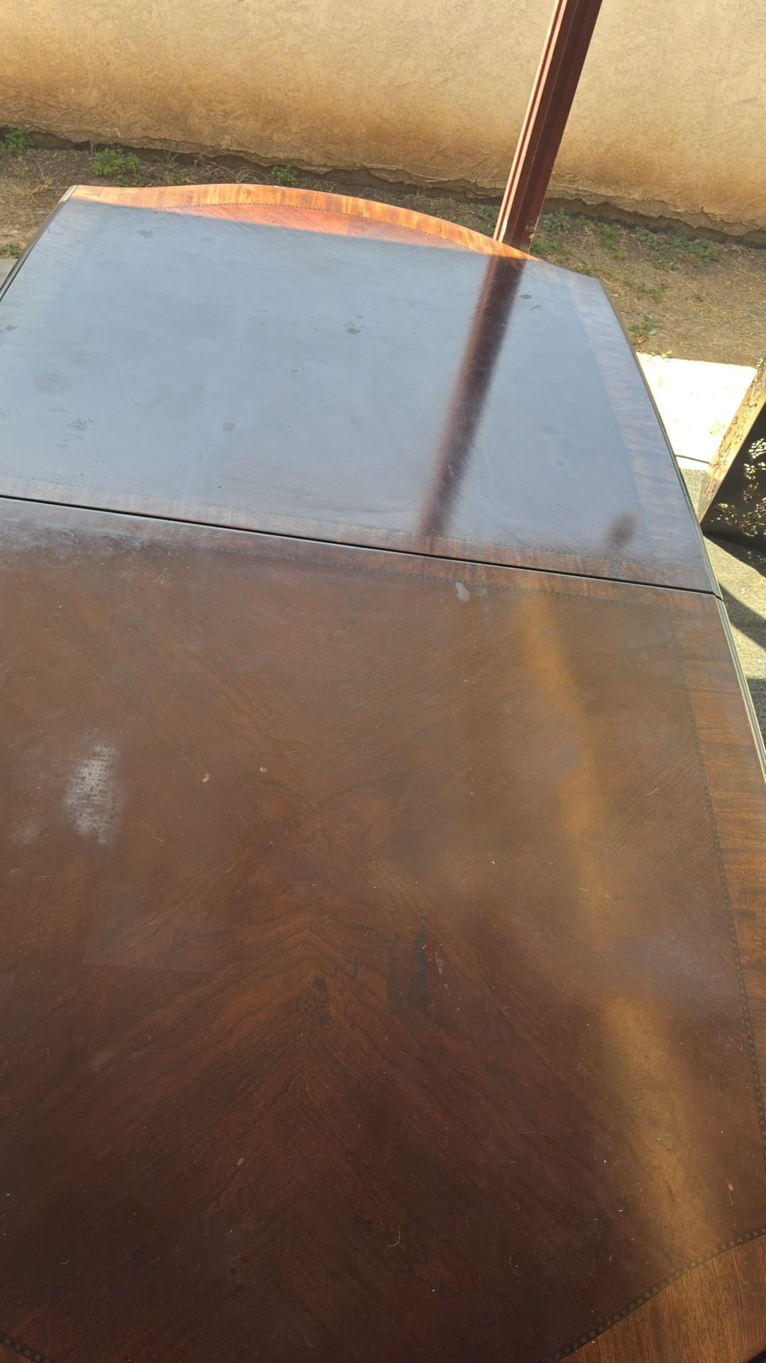 Table W/ 4 Chairs