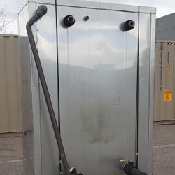 Stainless steel insulated glycol reservoir